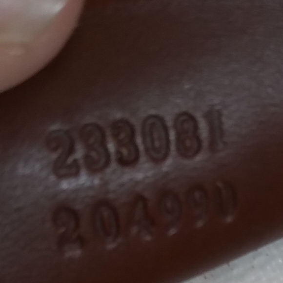 Gucci Large GG Supreme Web Loop Tote - Picture 10 of 13